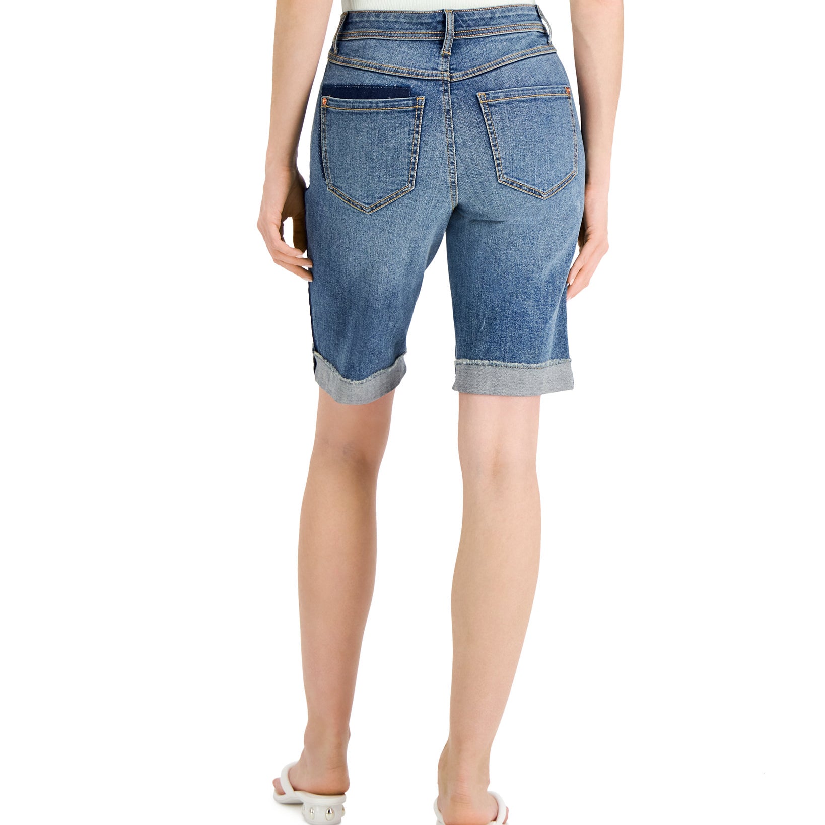 INC International Concepts Women Mid Rise Contrast Trim Shorts