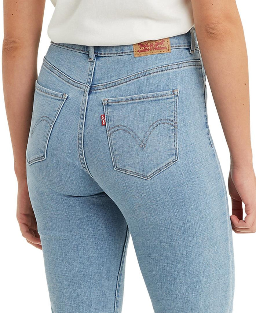 Levis Women Classic Bootcut Jeans