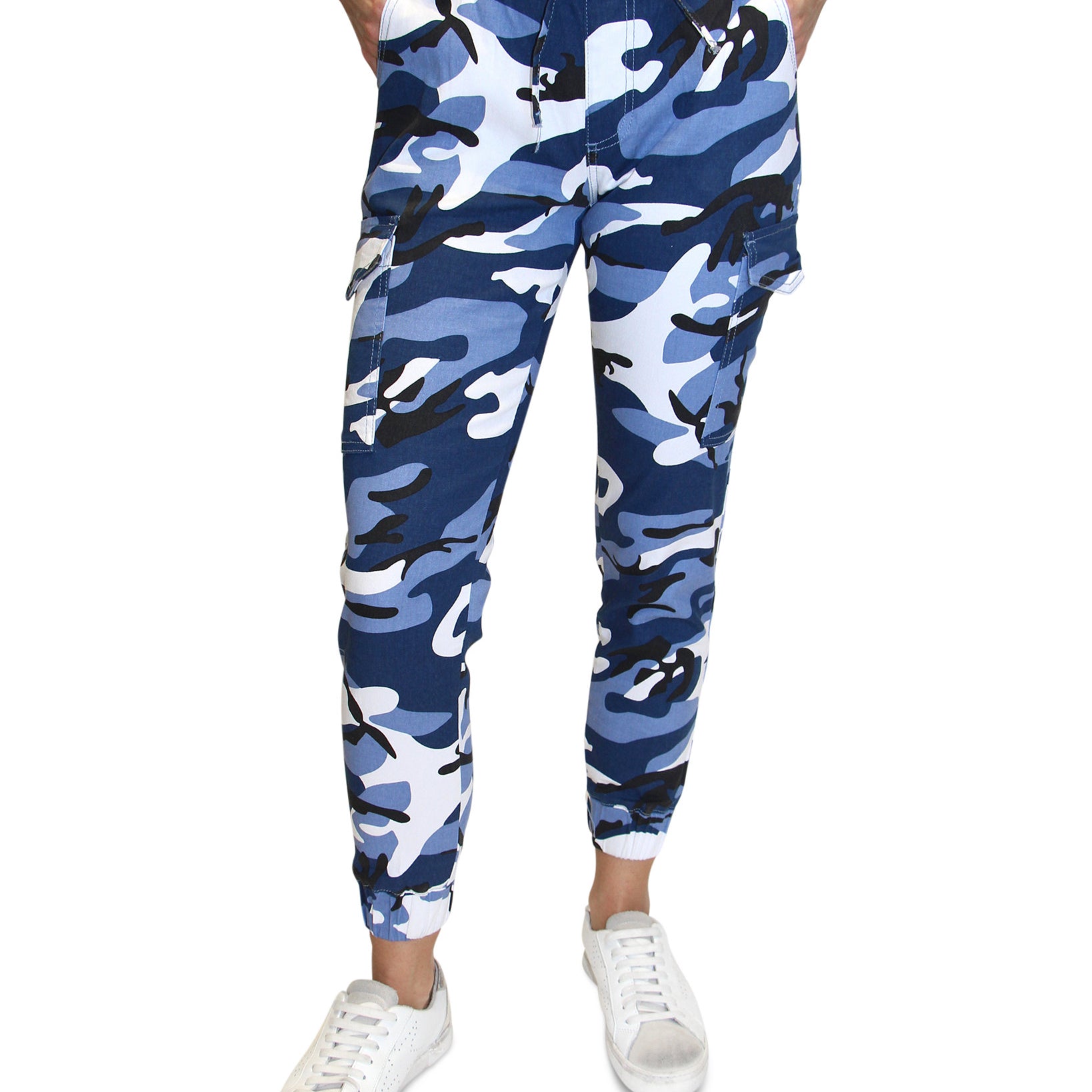 Almost Famous Women Camo Print Cargo Jogger Pants Blue Camo