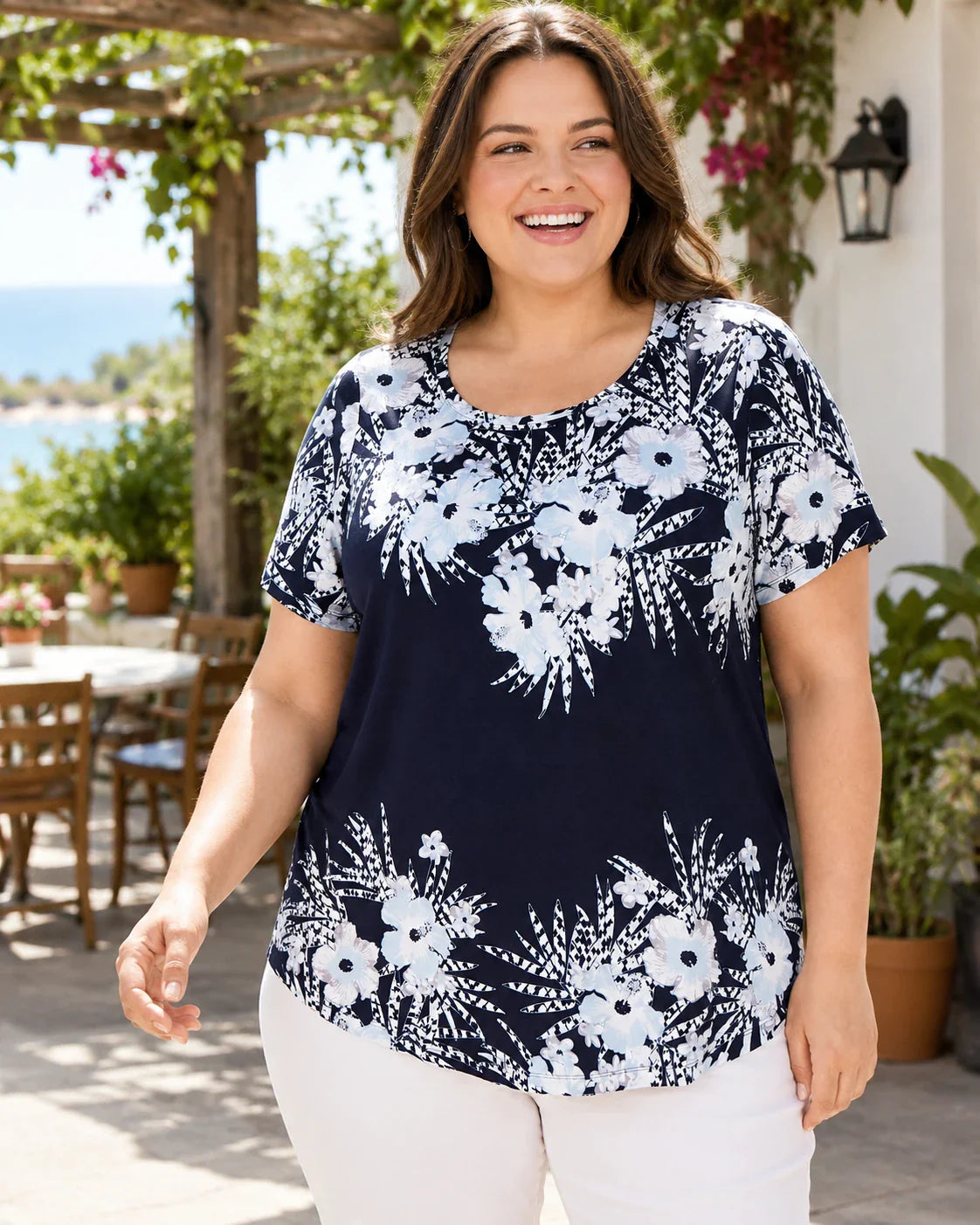 SHOP WOMEN'S PLUS CLOTHING