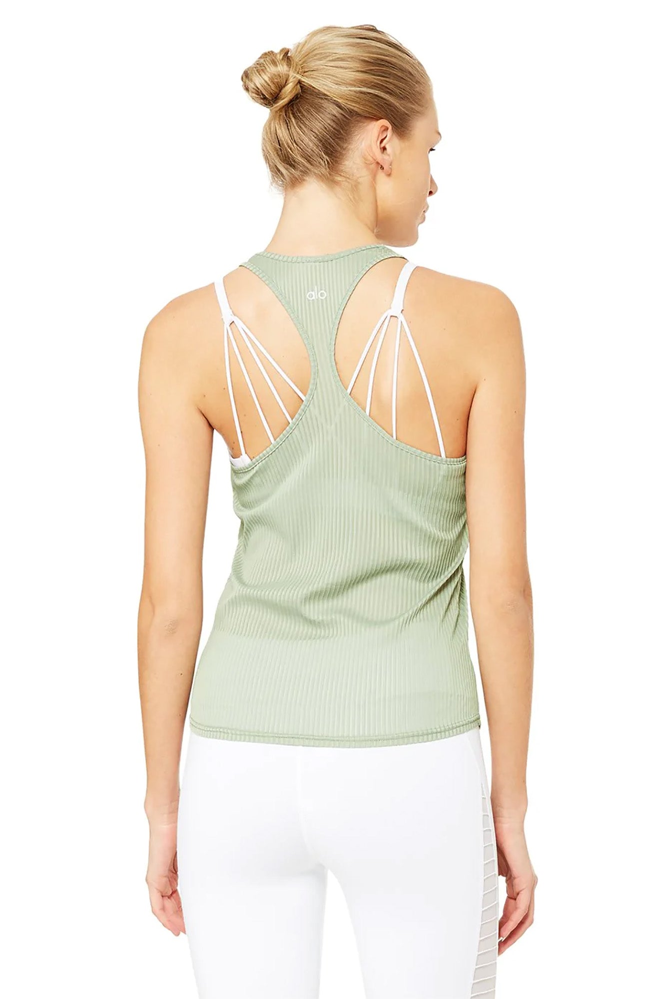 Alo yoga essence tank clearance